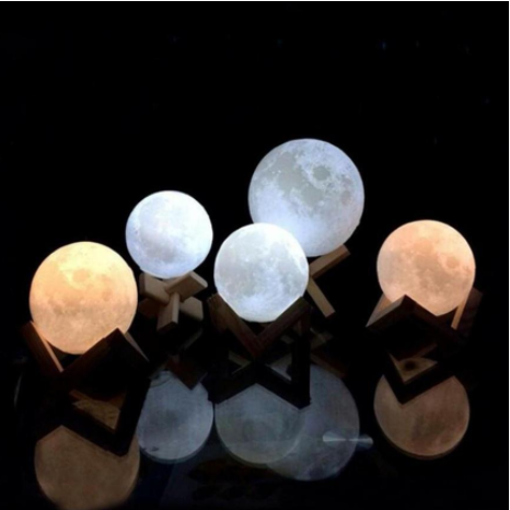 LUNA - ENCHANTING MOON NIGHT LIGHT