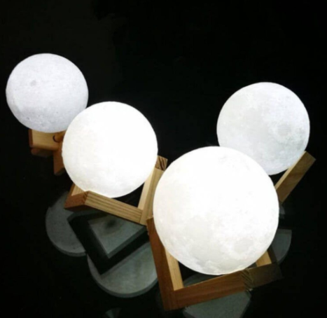 LUNA - ENCHANTING MOON NIGHT LIGHT