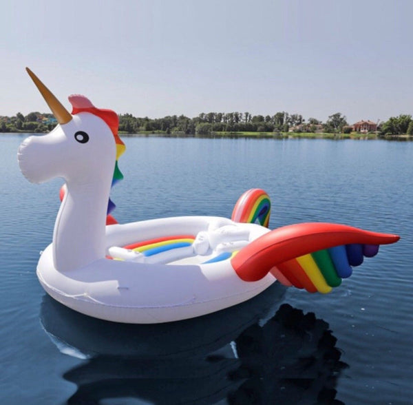 Hot Sale 6 Person Huge Unicorn Pool Float Giant Inflatable Unicorn Swimming Pool Island Lounge For Pool Party