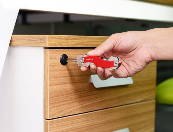 Smart Compact Pocket Key Holder and Keychain