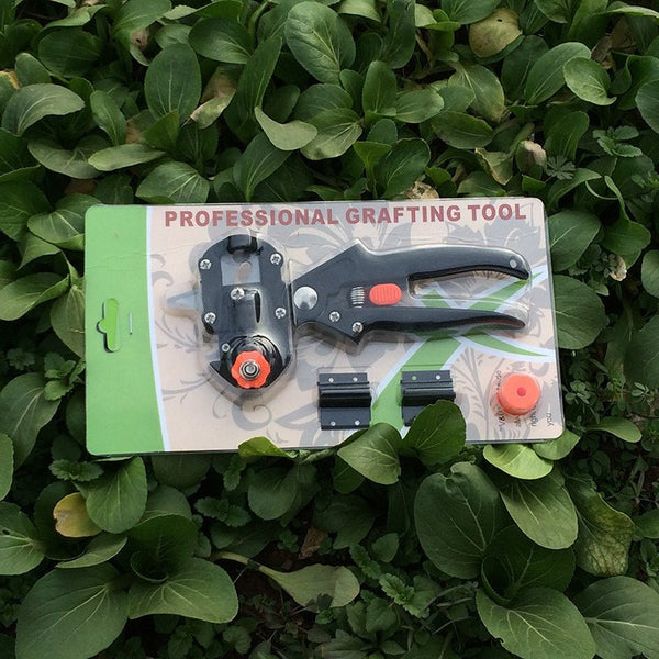 Grafty™ -The Amazing Grafting Cutting Tool