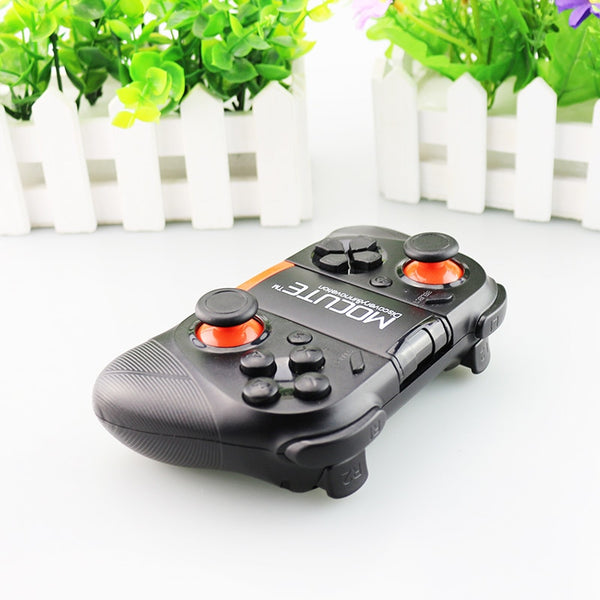 MOCUTE 050 VR Game Pad Android Joystick Bluetooth Controller Selfie Remote Control Shutter Gamepad for PC Smart Phone + Holder