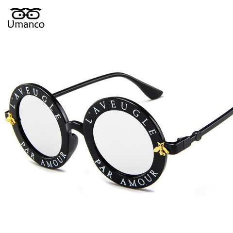 Umanco Fashion Round Sunglasses Women Men Gold Bee Charm Letters Eyewear Vintage Brand Designer Clear Mirror Female Male Goggle
